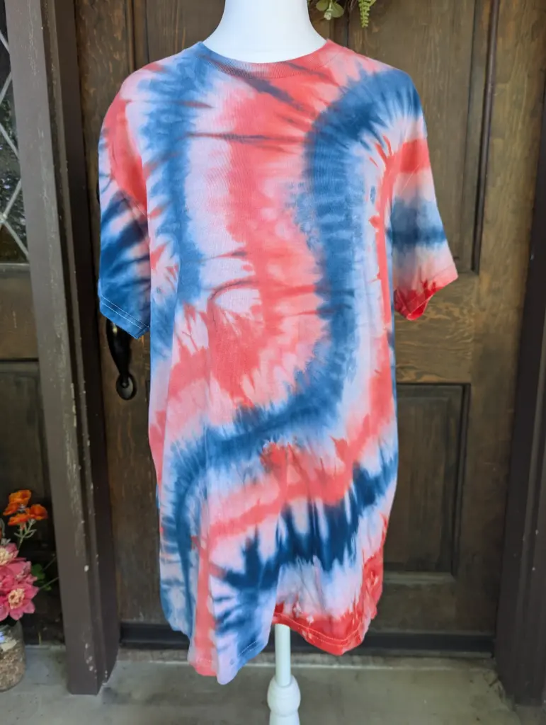  Reddish White and Blue T-Shirt  