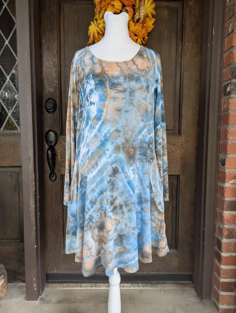 Snowy Skies Long sleeve dress with pockets 