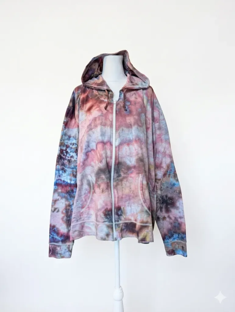 Strawberry Skies Light Cotton Zip-Up